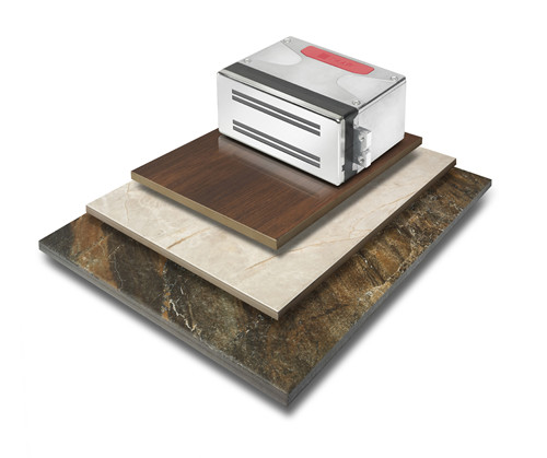 Xaar 2001���^_����.jpg