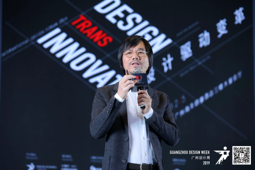 10 中國(guó)美術(shù)學(xué)院副教授、中國(guó)美術(shù)學(xué)院國(guó)藝城市設(shè)計(jì)藝術(shù)研究院院長(zhǎng)、浙江亞廈設(shè)計(jì)研究院院長(zhǎng)謝天.jpg